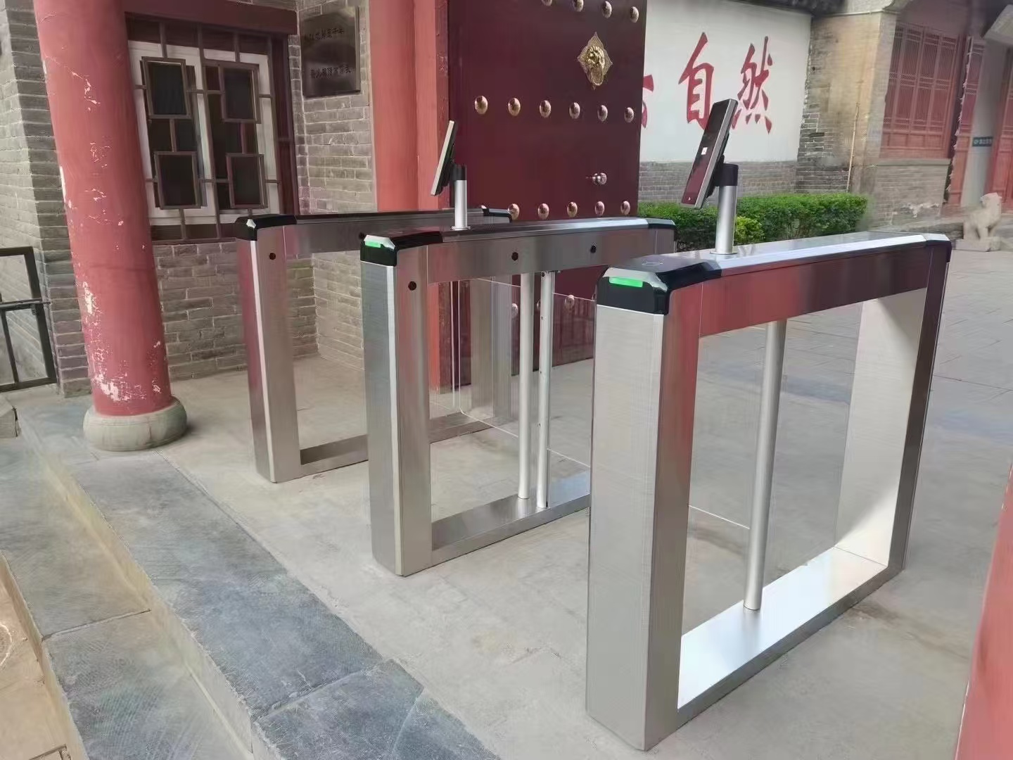福州学校 海康人脸门禁出入口